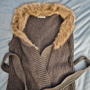 Wool wrap vest with faux fur collar. Old Navy. Large. Dark Grey